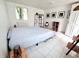 Appartement cosy avec jardin - Stationnement gratuit