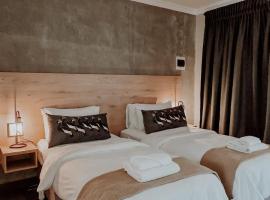 Livingwaters Self-Catering Accommodation, serviced apartment in Ermelo