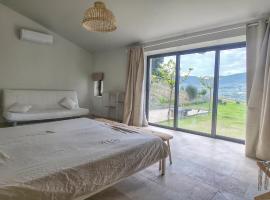 Chambre avec vue Lysis、Béconneのホテル