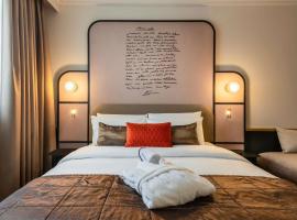 Mercure Versailles Paris Ouest، فندق في فرساي