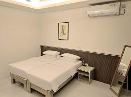 Foavahi Shark View Inn, hotel em Fuvahmulah