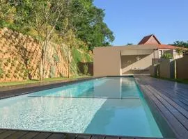 The Sapphire Guesthouse