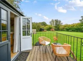 Badger Shepherds Hut