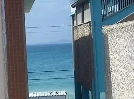 Apenas 50 metros da Prainha de Arraial do Cabo - excelente apartamento
