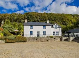 5 Bed in Conwy 48169