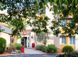 ibis Beziers Est Mediterranee A9/A75, hôtel à Béziers