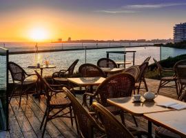 Côte Ouest Thalasso & Spa Les Sables d'Olonne - MGallery Collection, hotel v destinaci Les Sables-dʼOlonne