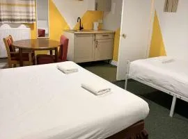 Affordable Central Gosport Studio with Free Parking