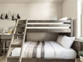 The Reel Deal, Luxury Family Cabin by Alpine Slide