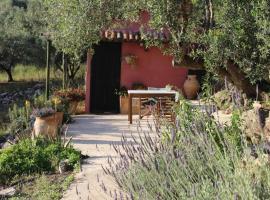 House in Organic Farm, farm stay in Apóstoloi