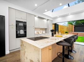 Exceptional 4 Bedroom House - Garden - High Speed Internet - Parking 154R, hotel v Birminghamu