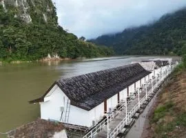 Ou river house, deluxe
