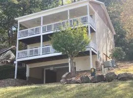 House #16 - Weiss Decision - (No pets) Lake View
