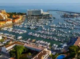 APARTAMENTO Completo NO Centro de VILAMOURA