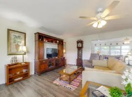 1 Mi to Sand! Deerfield Beach Home with Patio