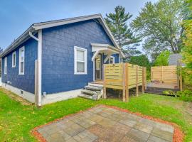 2 Mi to Colby College Peaceful Home in Waterville, hotel in Waterville
