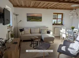 "BayernWald 201" Ferienwohnung mit Pool und Sauna