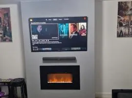 Solid Mirror Home Milton Keynes