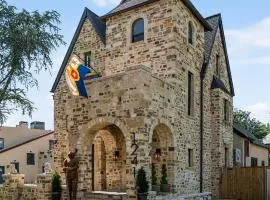 Tulsa Gathering Place Castle-a Good Knight's Rest