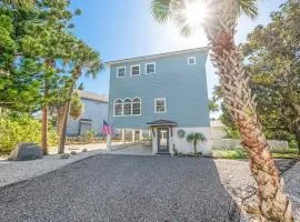 The Sand Euro - 4BR, 3Full & 1Half BA in Historic Summer Haven near beaches and Matanzas Inlet