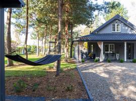 Domek W Sosnach Poleski Park Narodowy、Grabniakのホテル