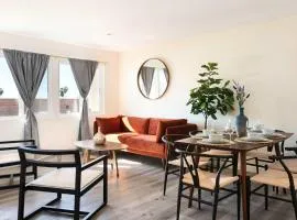 Unwind in Spacious 2BR Apt Sleeps 6 with Parking