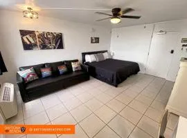 Amazing Studio Steps Away From The Atlantic Ocean!