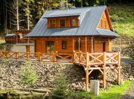 Wellness Chalupa Krajanka, villa in Nový Hrozenkov