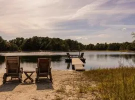 Private Lake and Hiking, The Loft at Haven
