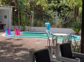 Pedrinhas Hostel e Camping