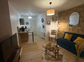 Joli appartement au pied du beffroi, hotel v destinaci Arras