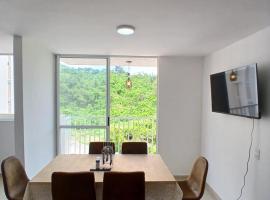 Paraíso Vacacional, hotel in Villeta