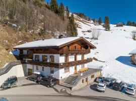 Ferienhaus Almhof, hotel in Gerlosberg