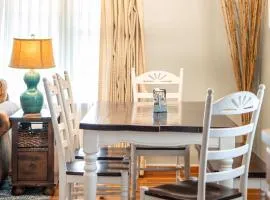 Cozy Corner House - Stay for 7