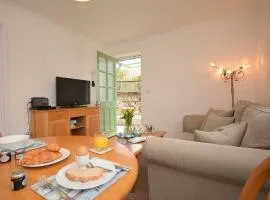 1 Bed in Charlestown 42007