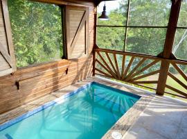 Dream Valley Belize, hotell i Teakettle Village