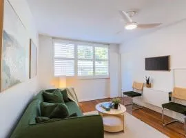 Freshwater Coastal Hideaway - 1 bedroom sleeps 4