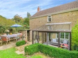 2 Bed in Bridport 93342