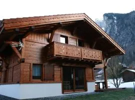 Chalet pour 8 avec Wifi à Samoëns - FR-1-846-36