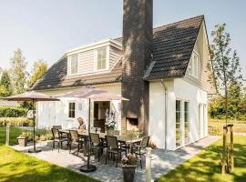 Spacious 10-Person Villa in Quiet Holiday Park, hotel in Baarle-Nassau