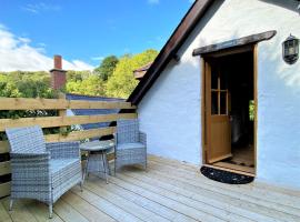 1 Bed in Exmoor National Park 89766, hotel di Parracombe