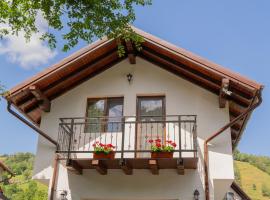 Chalet Iosif & Maria, hotel em Simon