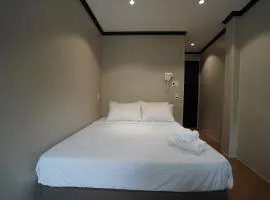 HY Local Budget Hotel - 5 mins walk to Hoi An Ancient Town