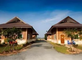 Mae Feak Villa