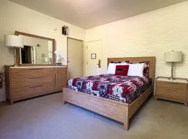Cozy Attitash Getaway-Hotel Room-Pool-Hot Tub