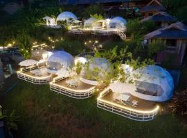 Eden garden resort at Monjam, hotel em Mon Jam