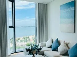 A La Carte Hạ Long- Little Kun Homestay