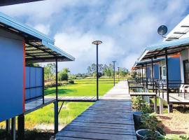 Baan Thung Kheiyng Bung Resort, hotel v mestu Ban Don Klang