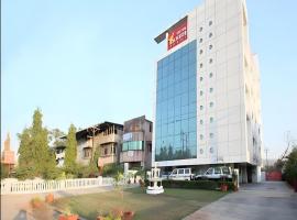 Hotel Tanish Residency โรงแรมในValap