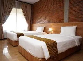 ONO JOGLO RESORT AND CONVENTION JEPARA